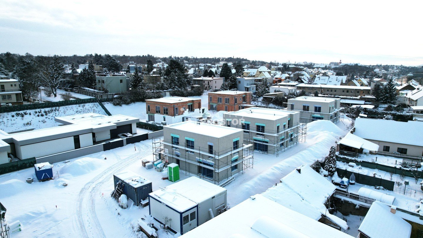 tn_zoom_filename_153787